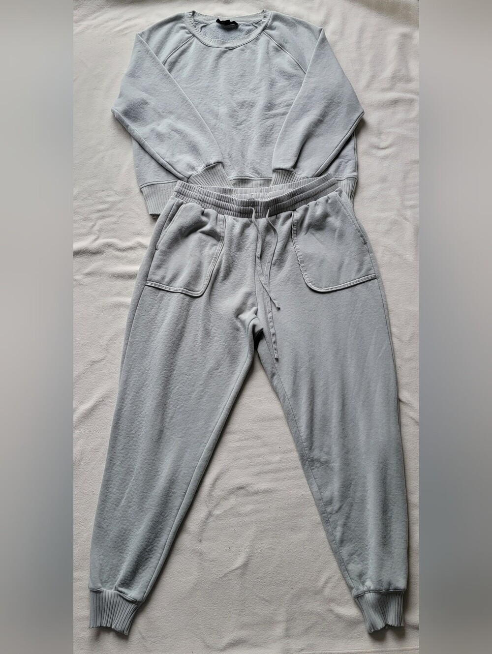 Light Sage Sweatshirt And Sweatpants Set